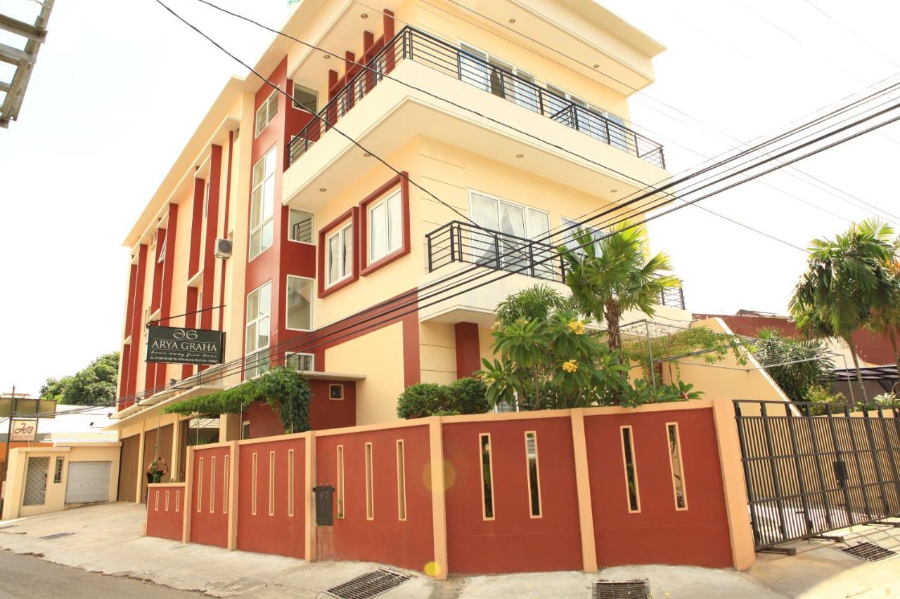 Hotel Arya Graha Semarang Esterno foto