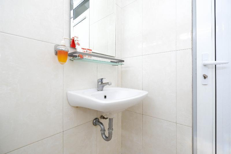 Hotel Arya Graha Semarang Esterno foto